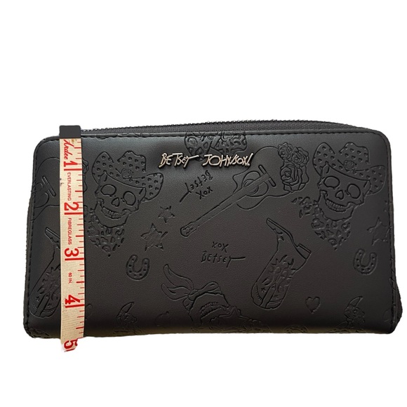 NWT Betsy Johnson Wallet - Picture 7 of 7